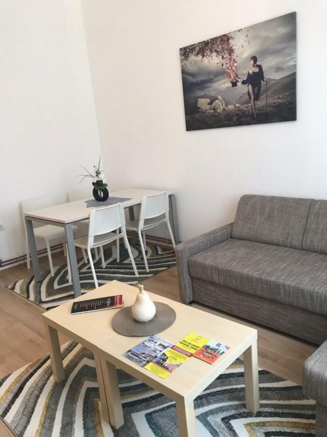 Apartments Top Central 1 Белград Екстериор снимка